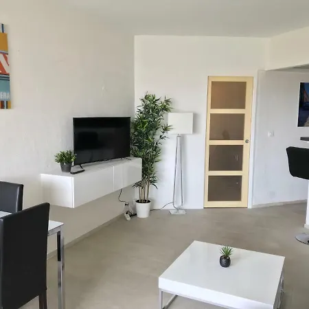 Apartment Moderne T2 Centre Ville Saint-raphael