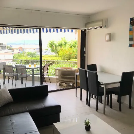 Moderne T2 Centre Ville Saint-raphael Apartment *